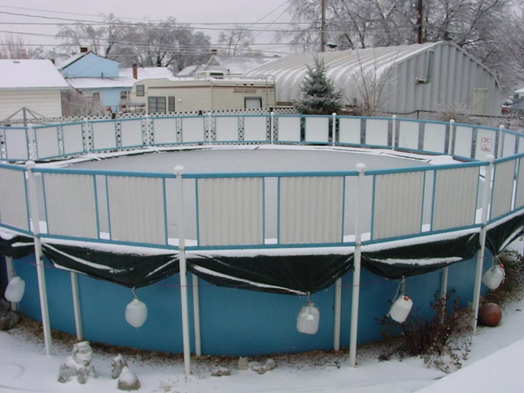 above-ground swimming pool in winter