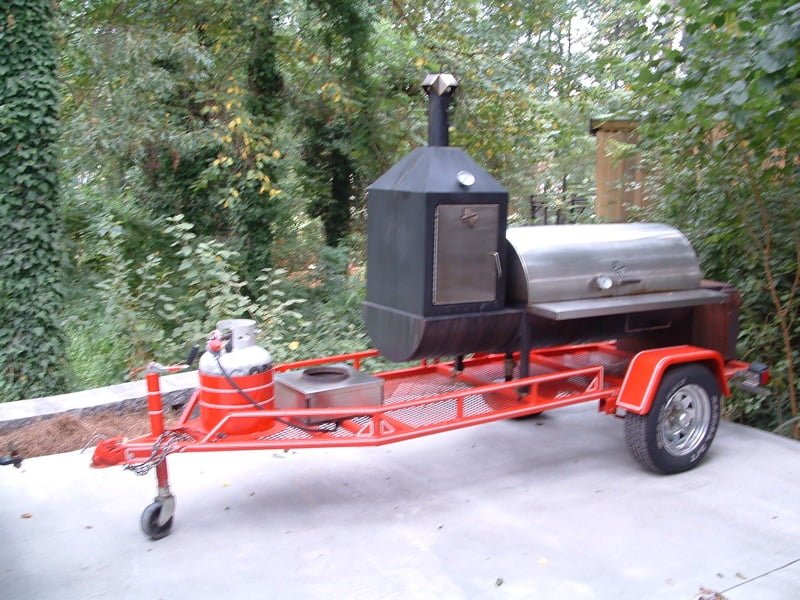 a smoker can be large but makes delicious BBQ meat!