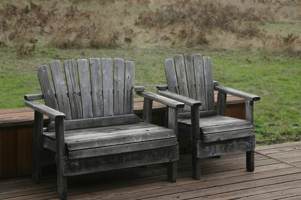 wooden deck chairs offer a classical look