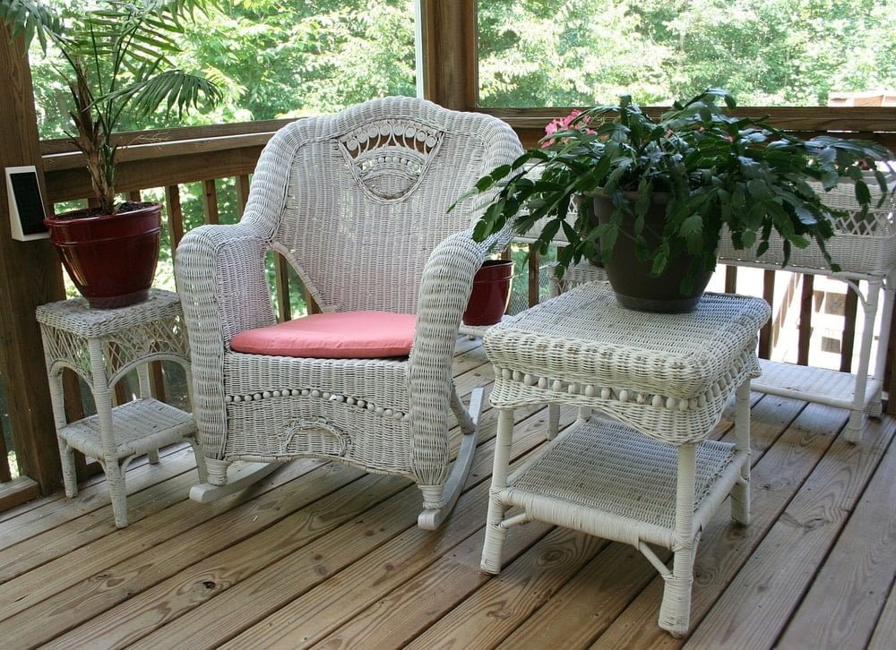 wicker porch chair with thin cushion